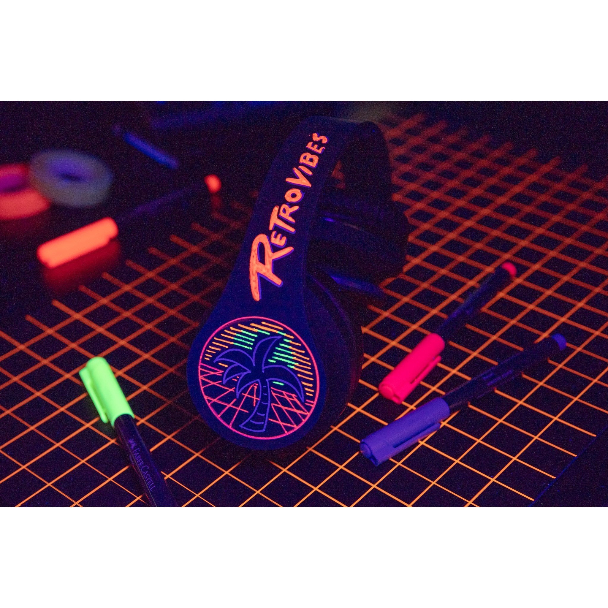Neon Markers - 6 Colors    