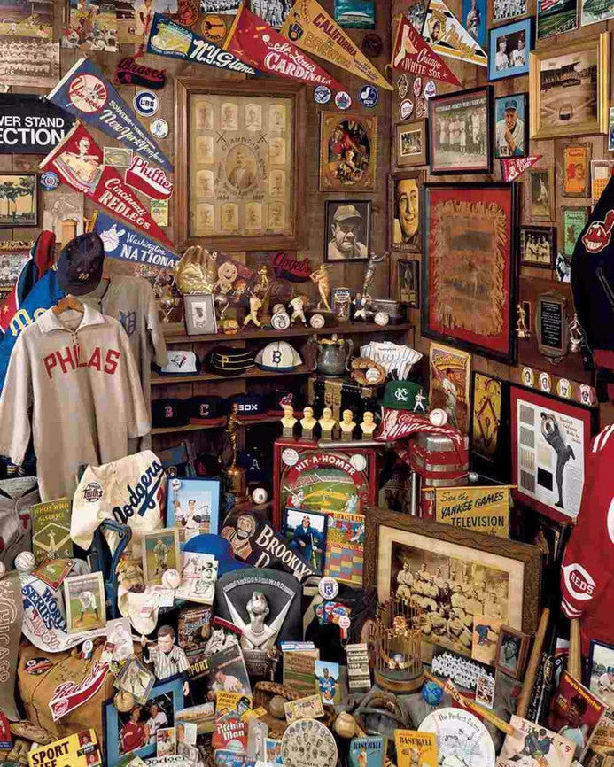 SPRGBK Collectors Closet 1000 Piece Puzzle