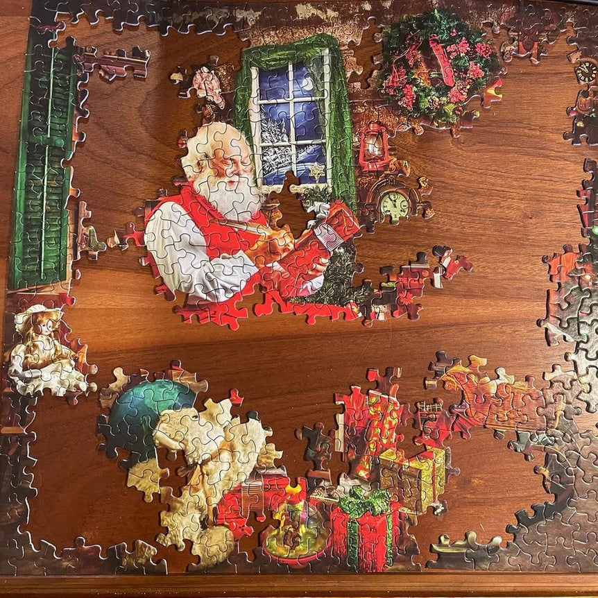 SPRGBK Santa's Shop 500 Piece Puzzle