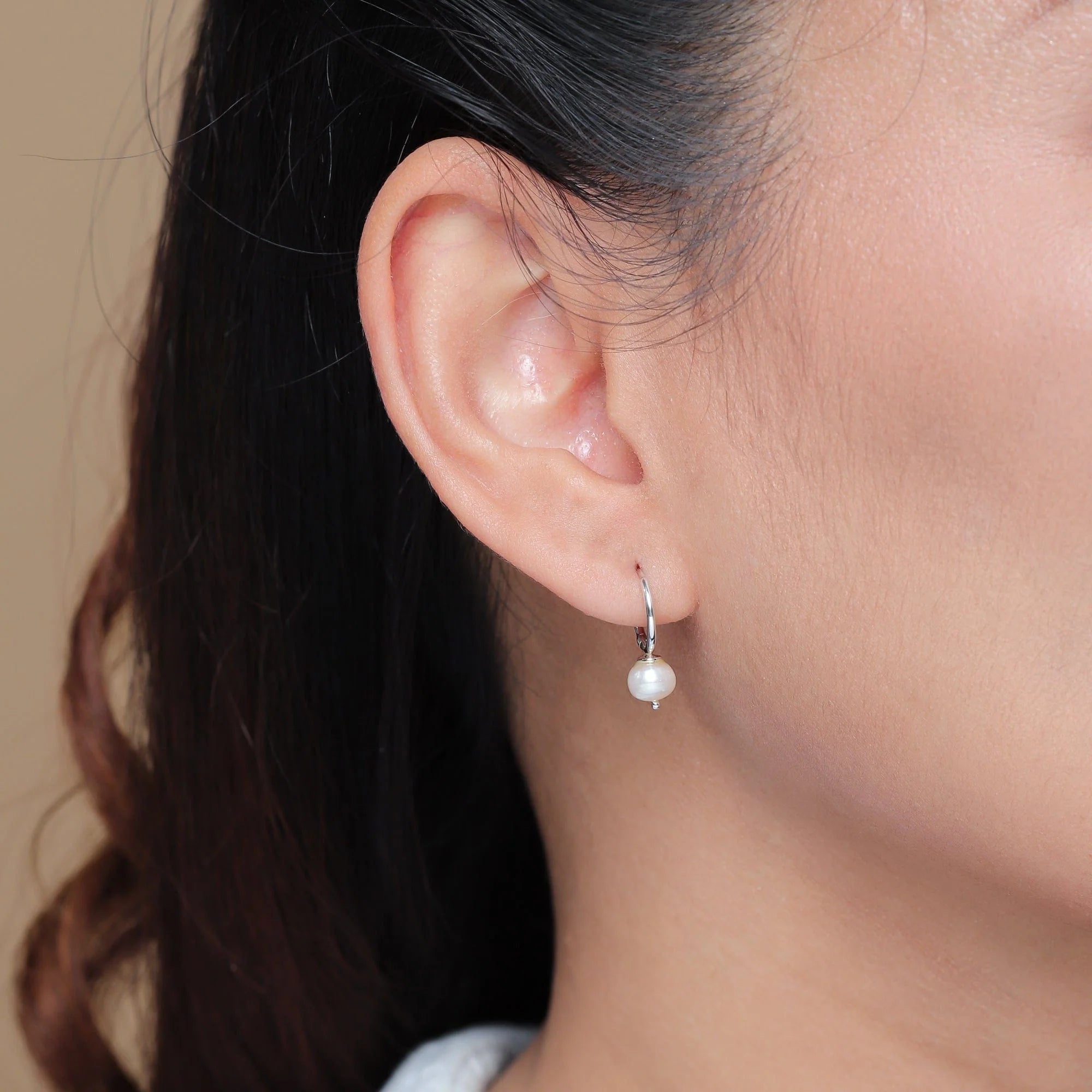 BOMA Moonlit Pearl Huggies