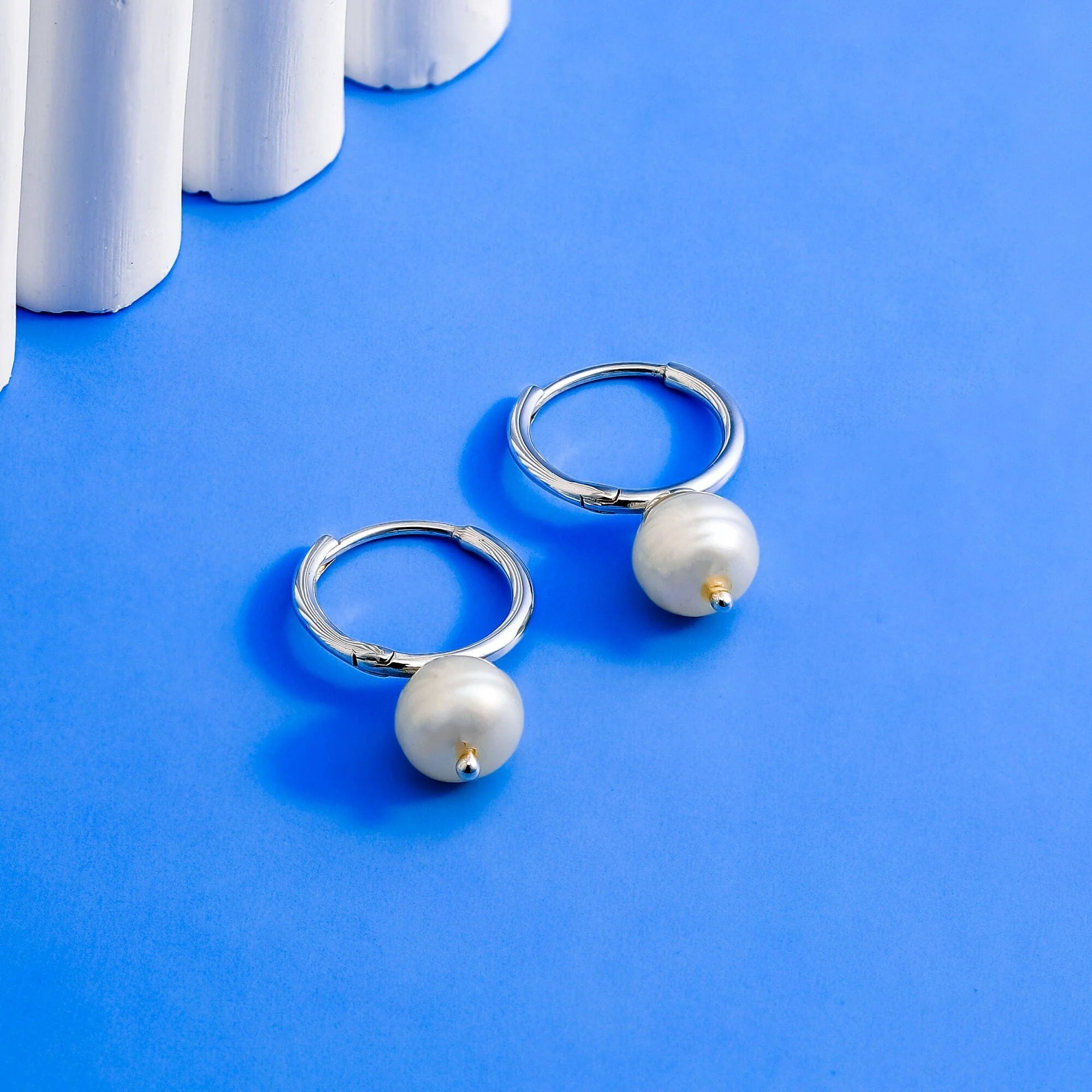 BOMA Moonlit Pearl Huggies