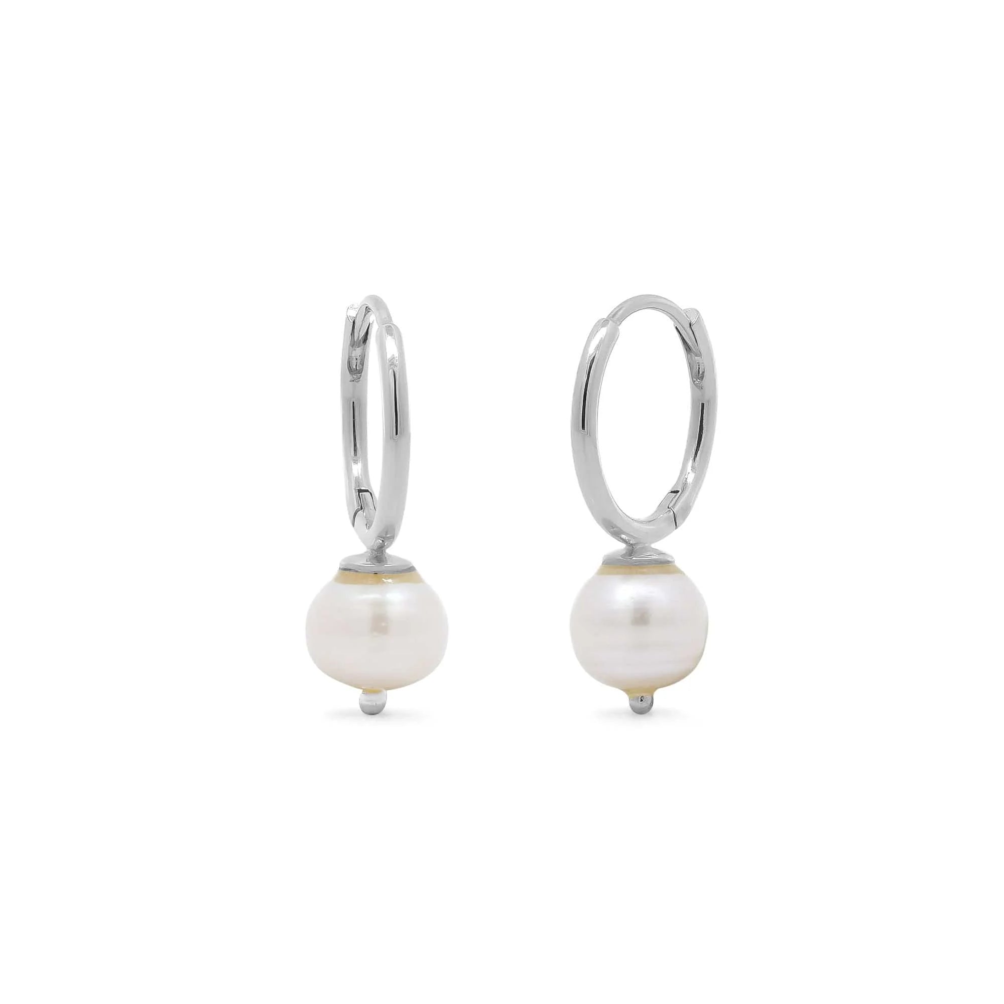 BOMA Moonlit Pearl Huggies