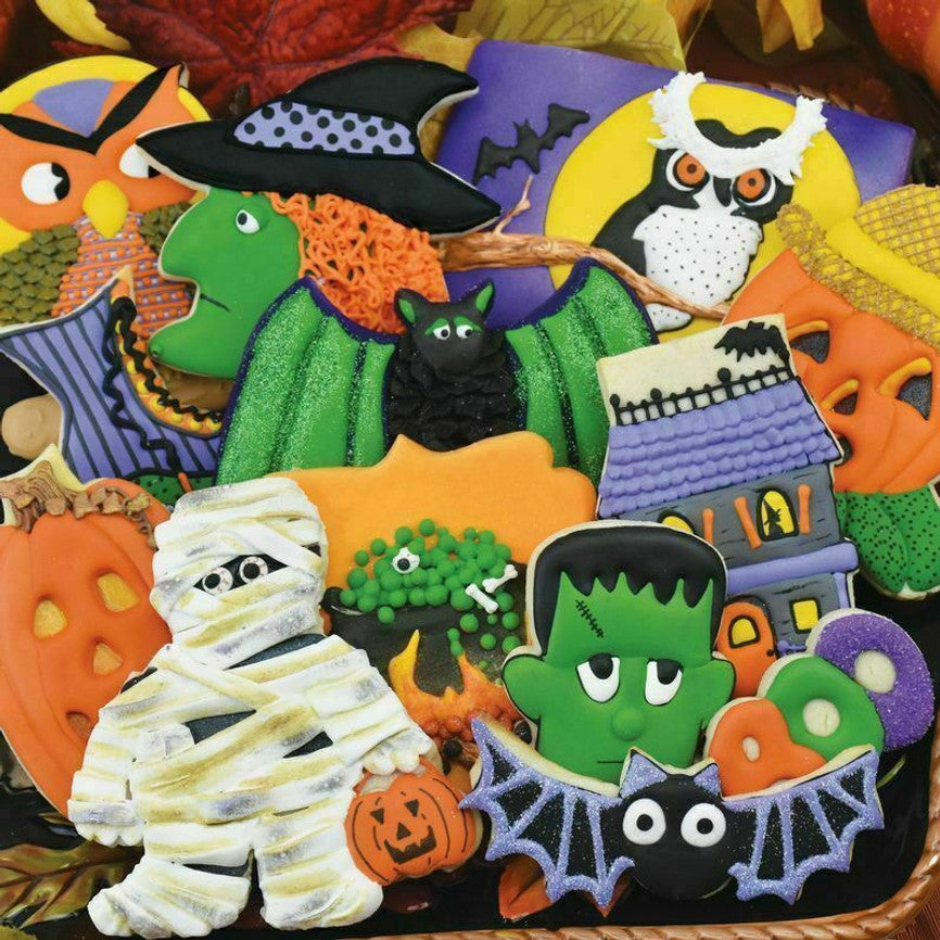 SPRGBK Terrorific Treats 500 Piece Puzzle