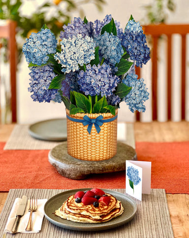 Nantucket Hydrangeas Pop Up Flower Bouquet Greeting Card    