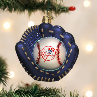 Old World Christmas MLB NY Yankees Mitt and Ball Ornament