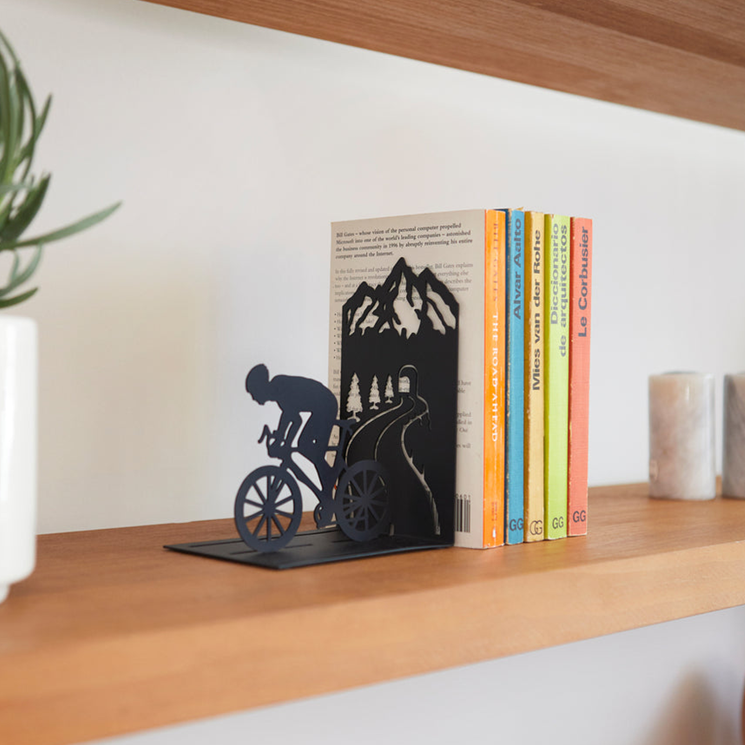 Cyclist Bookend
