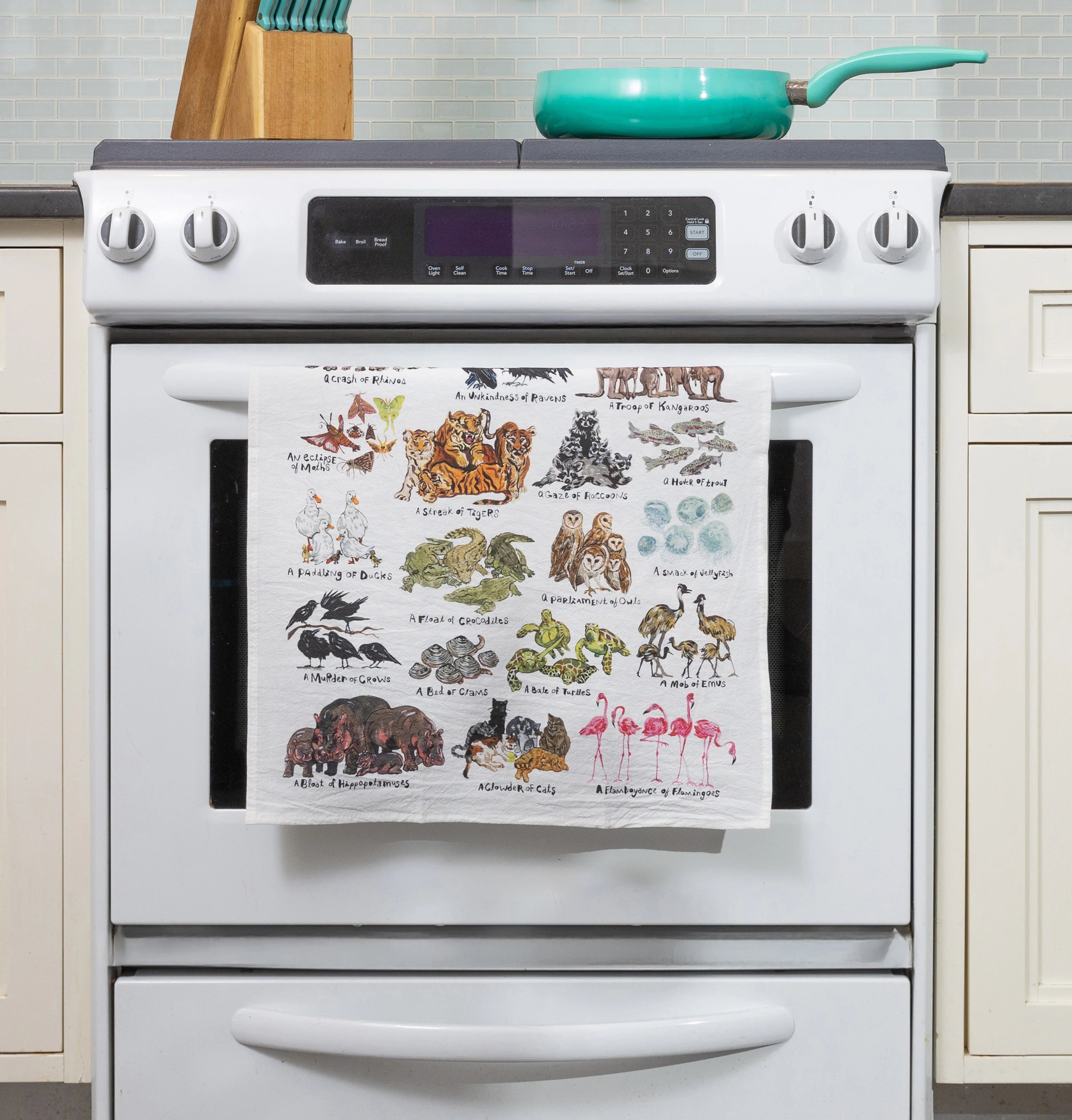 UPG Animal Groupings Dish Towel
