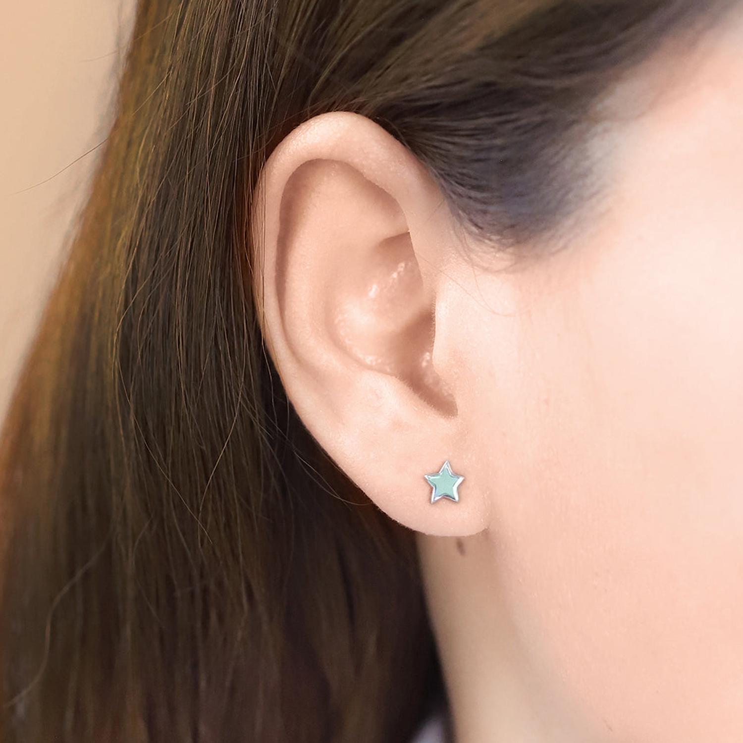 BOMA Star Stone Studs - Green Mother of Pearl