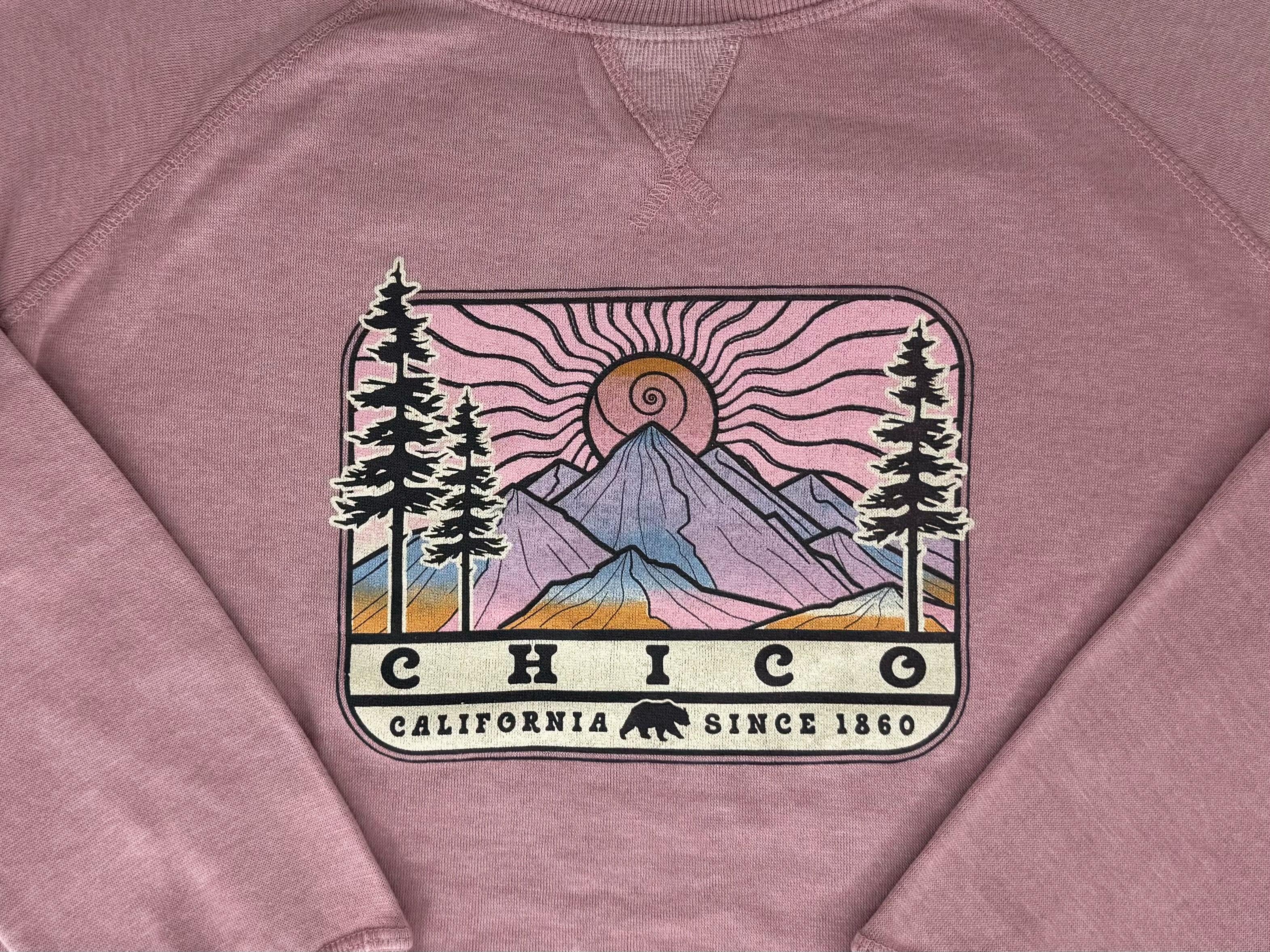 LAKESHIRTS Check up Mountain - Chico Sweatshirt