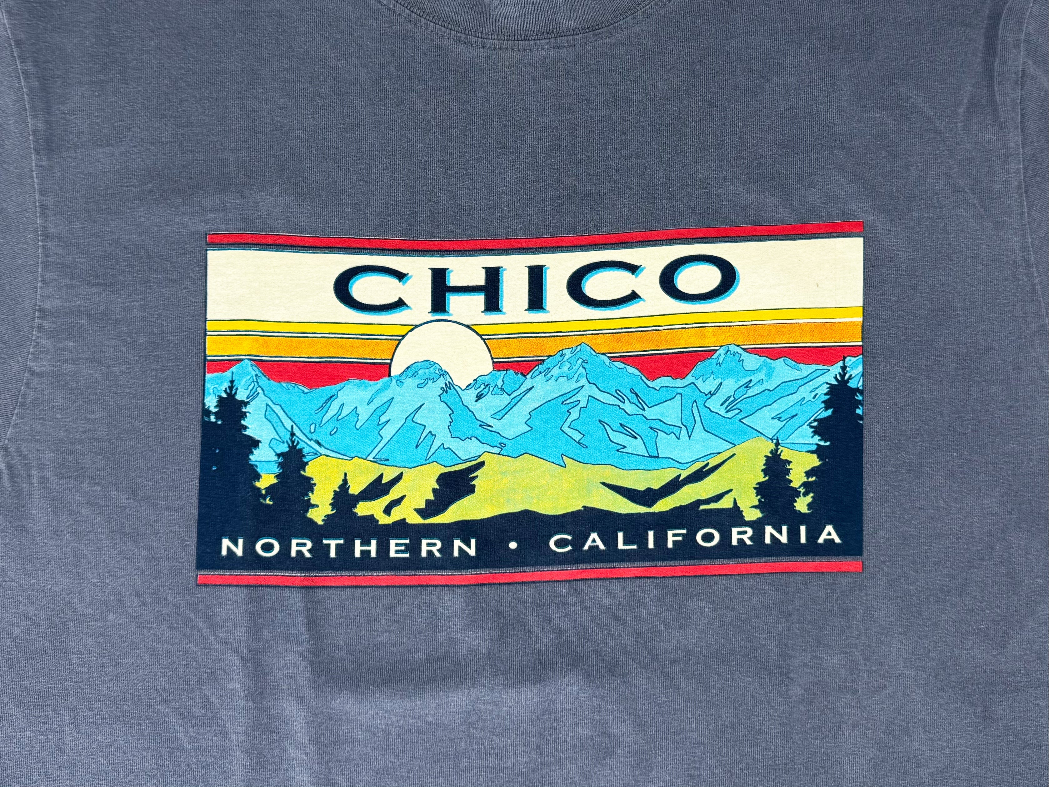 LAKESHIRTS Unwary Mountain - Chico T-Shirt