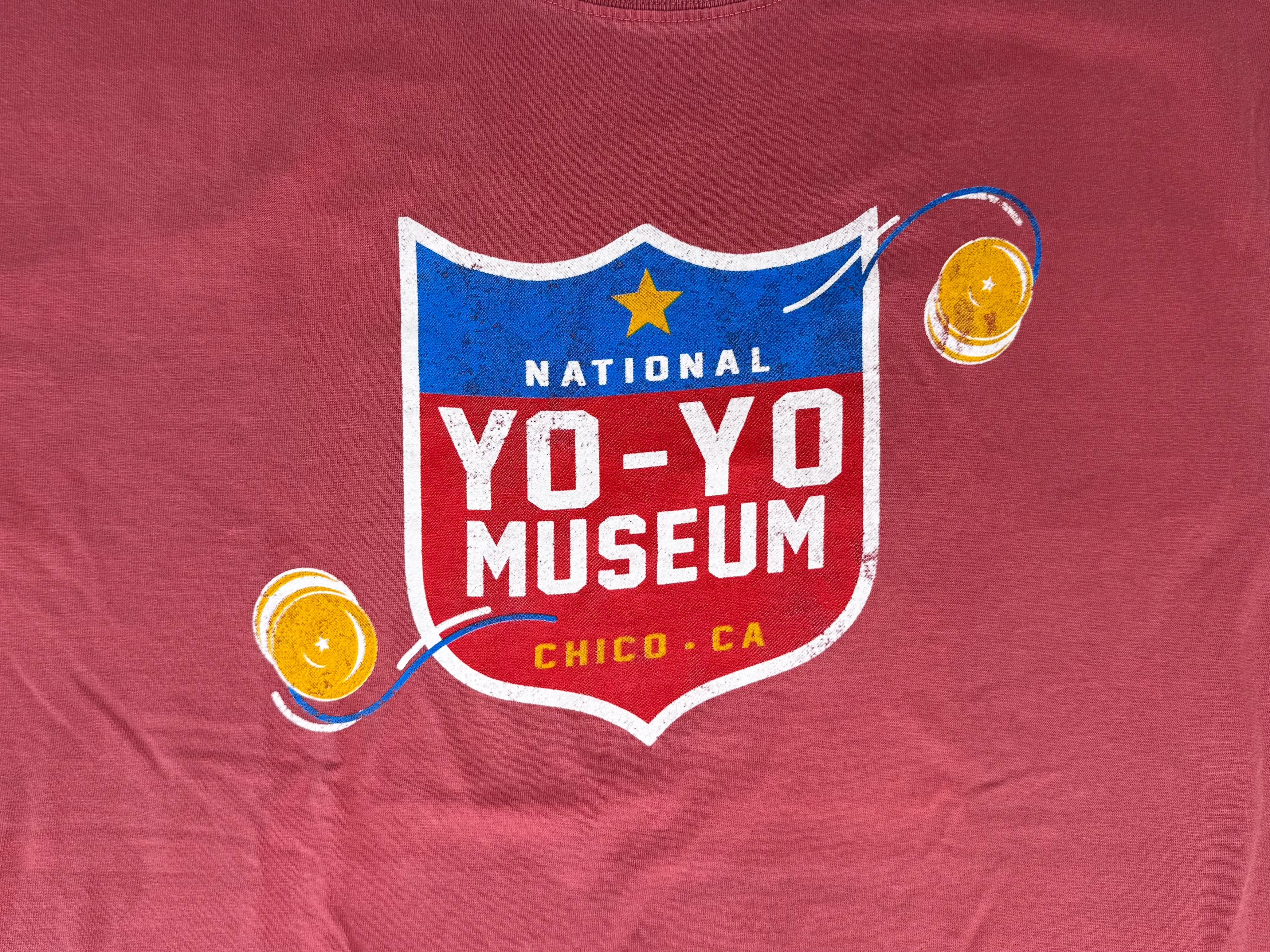LAKESHIRTS National Yo-Yo Museum Shield T-Shirt