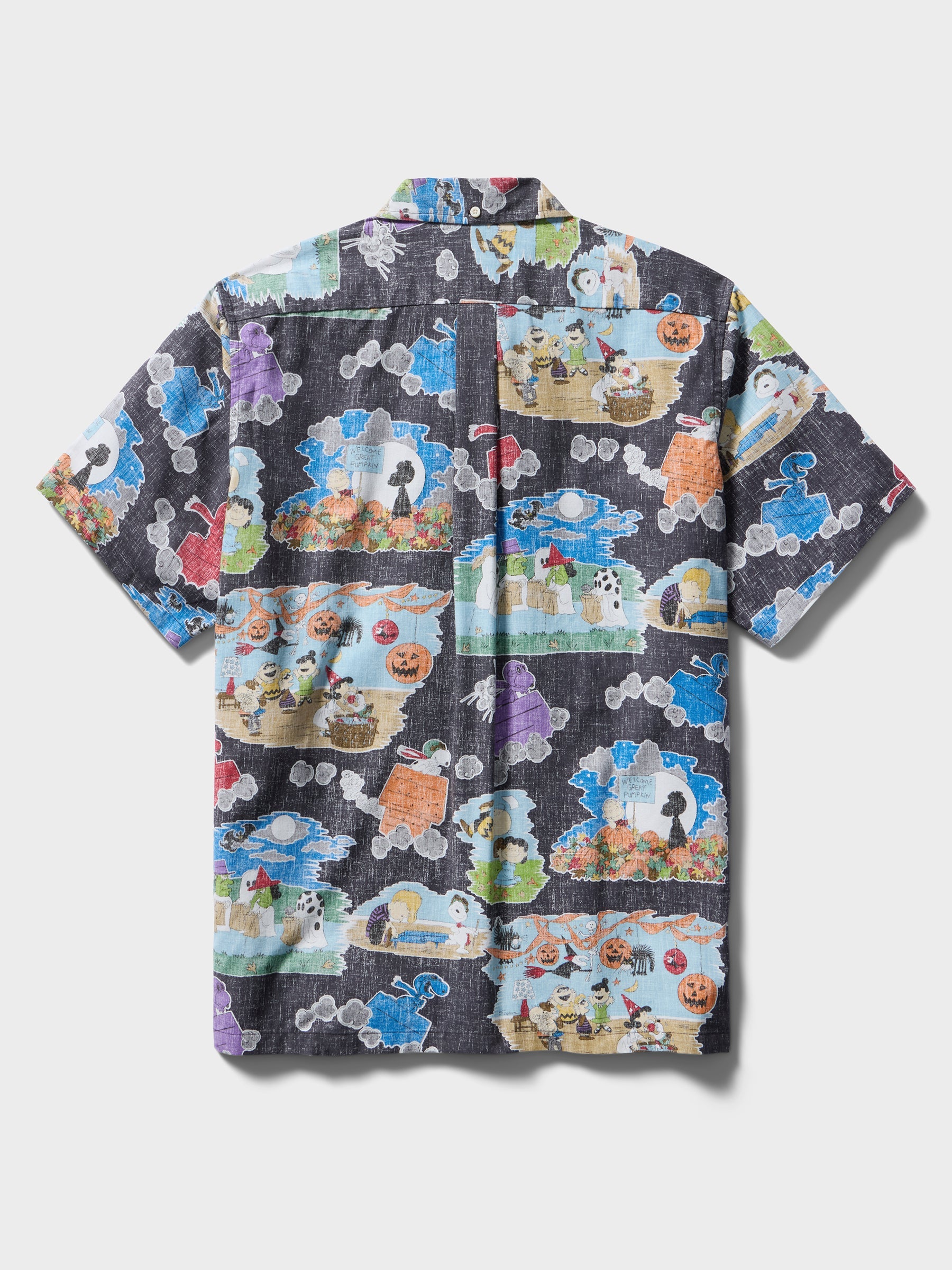 Reyn Spooner It's The Great Pumpkin Charlie Brown: 60th Anniversary Button Front Short Sleeve Camp Shirt
