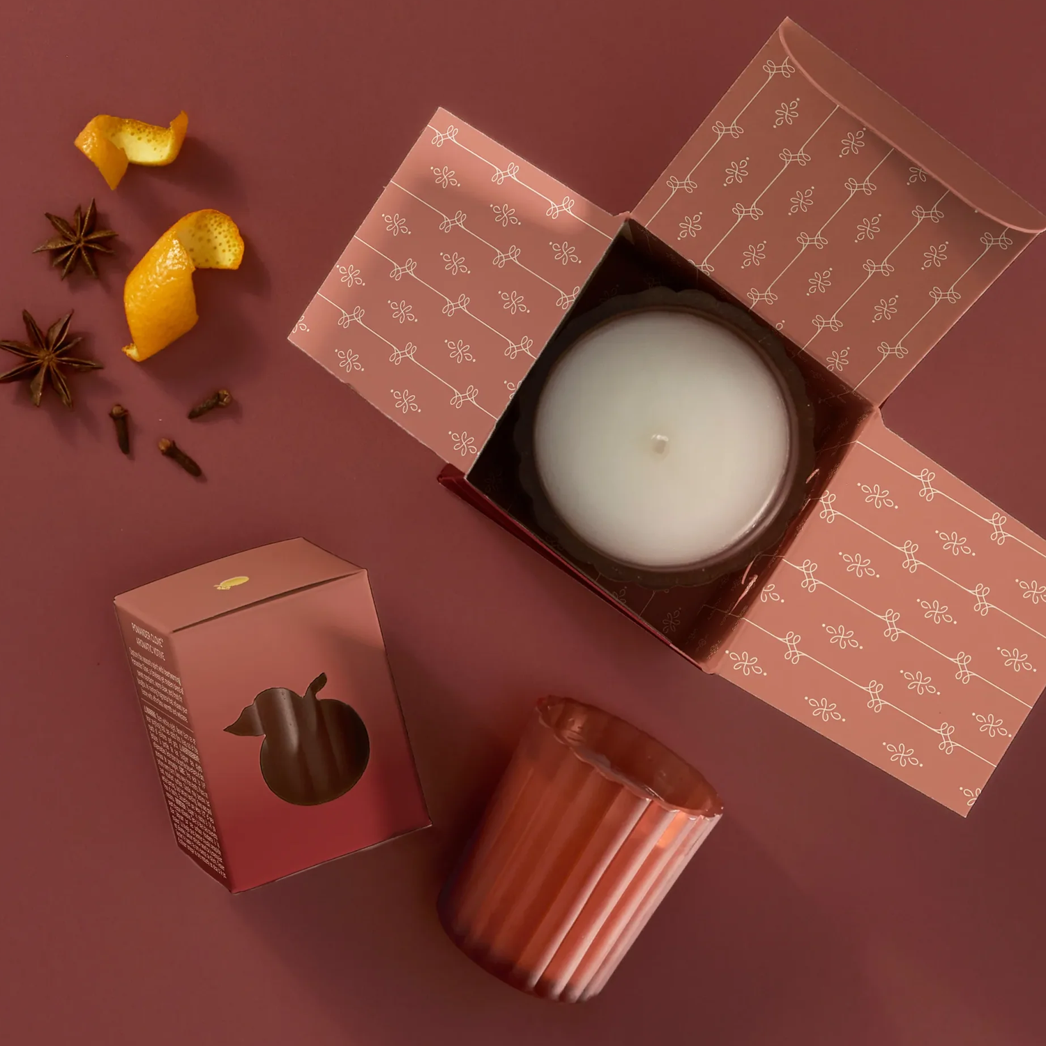 THYMS Pomander Clove Poured Candle