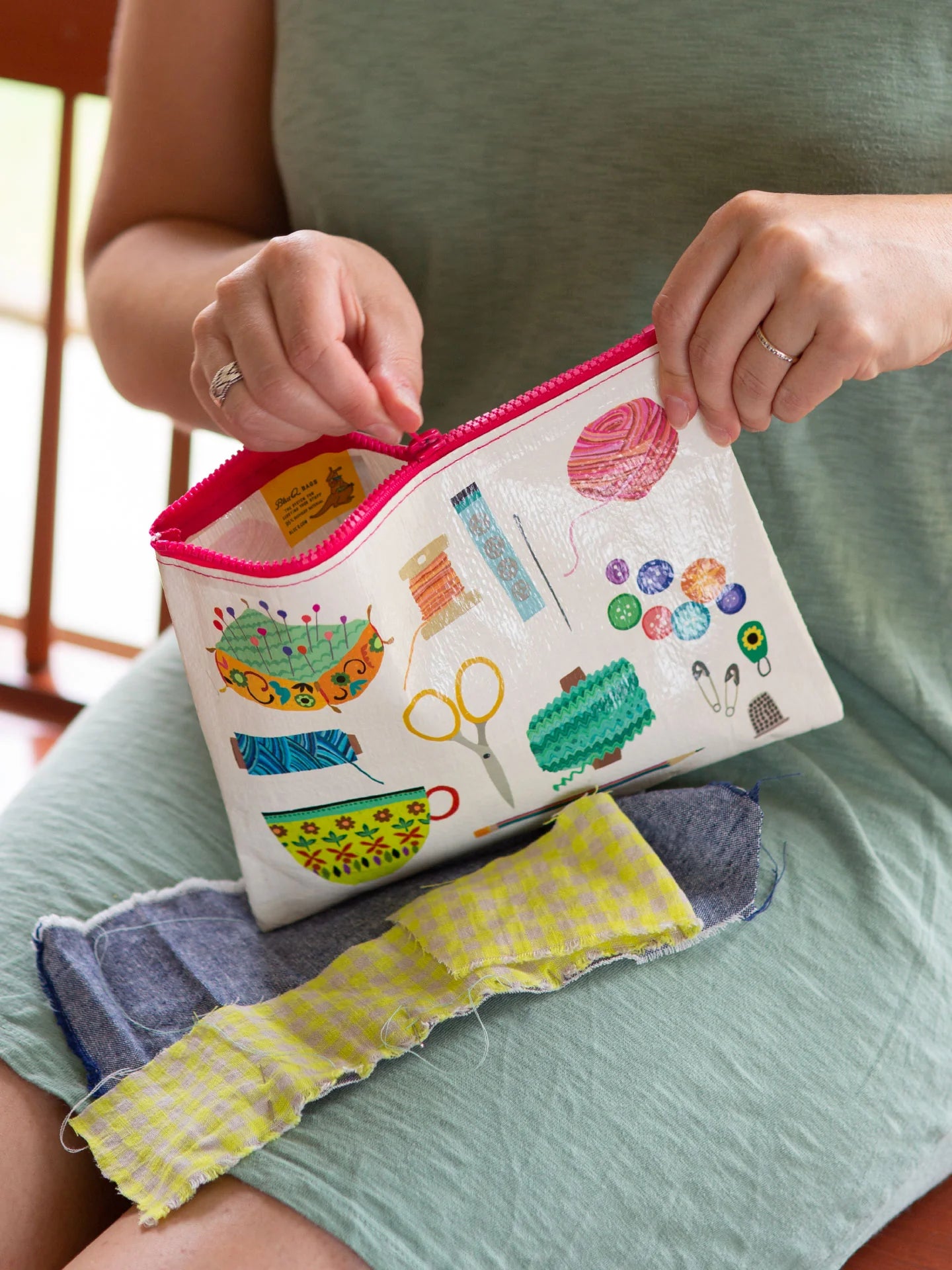 BLUQ Sewing Kit Zipper Pouch
