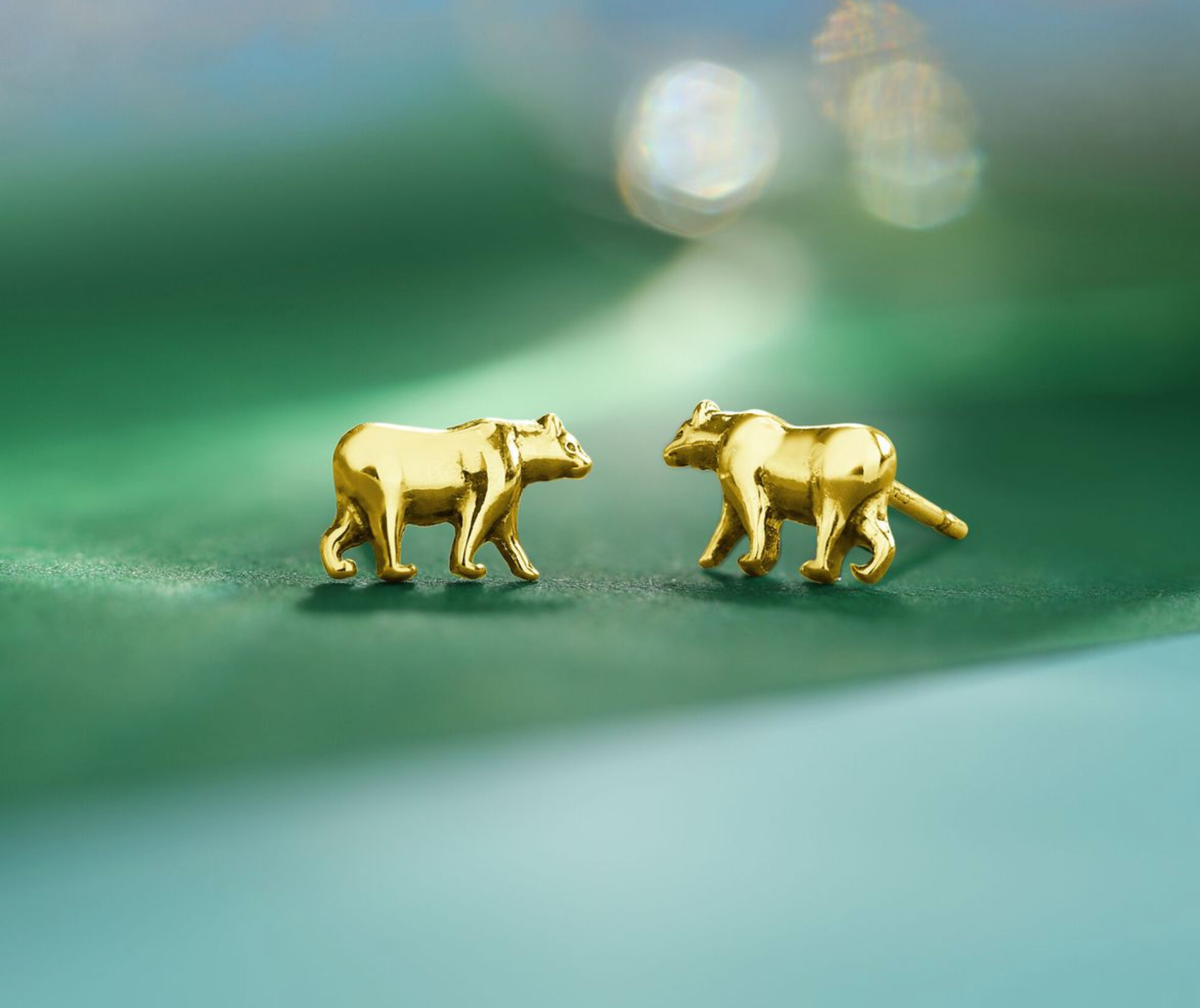 Boma 14K Gold California Golden Grizzly Bear Post Earrings