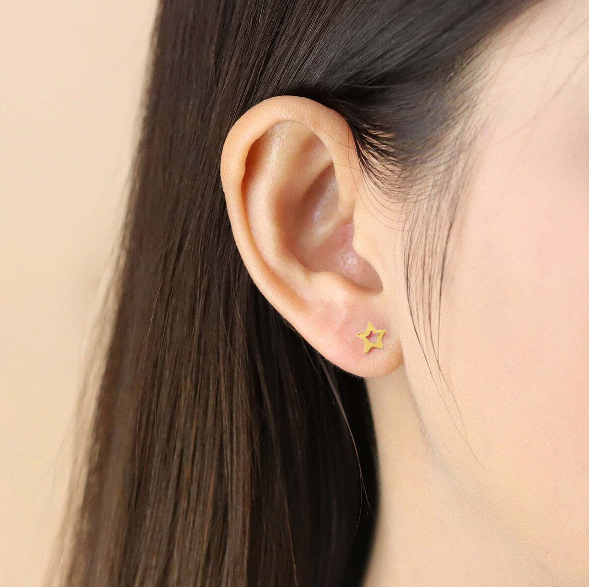 BOMA Star Studs - Gold