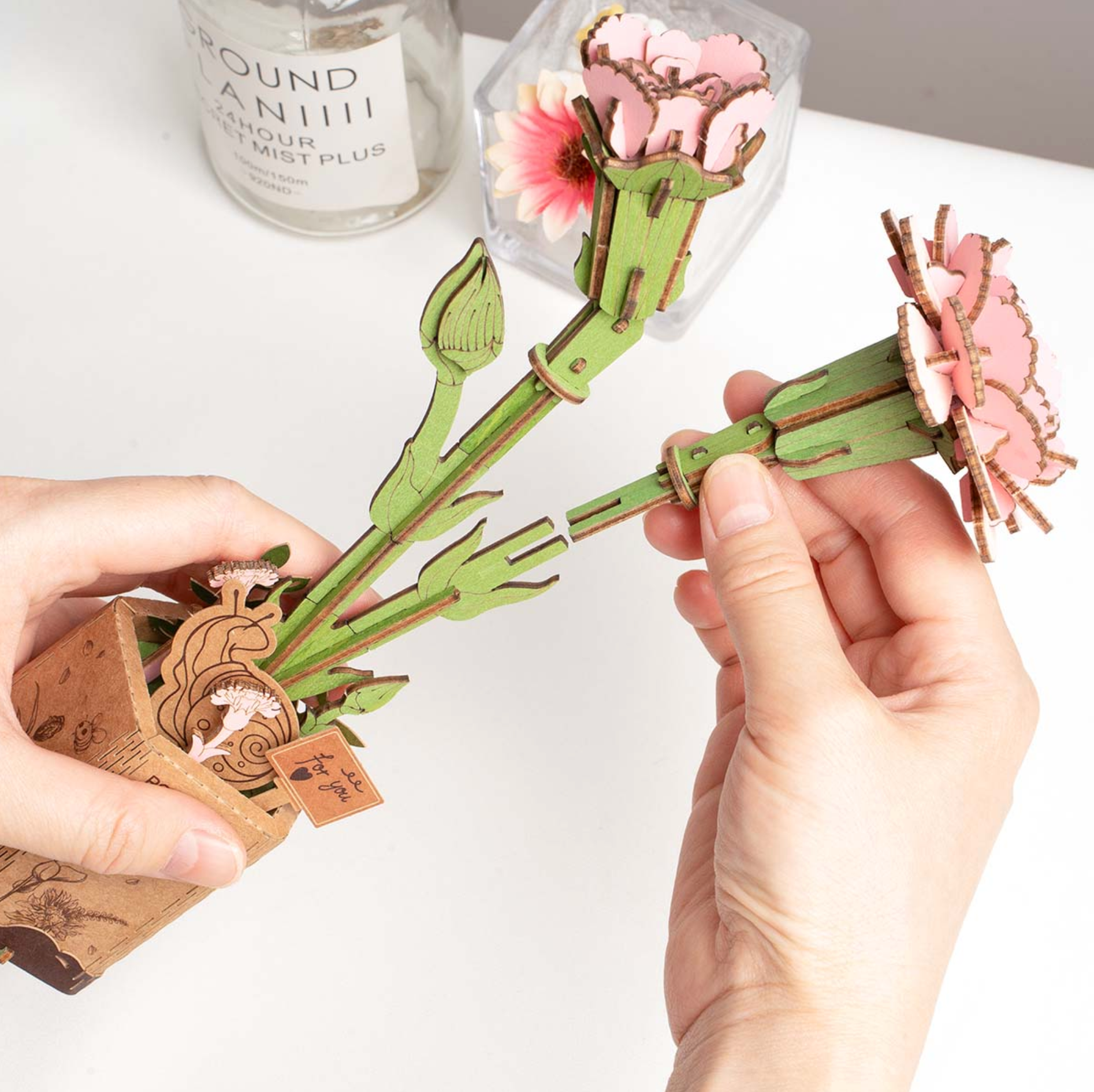 ROBOTIME DIY Wooden Flower - Pink Carnation