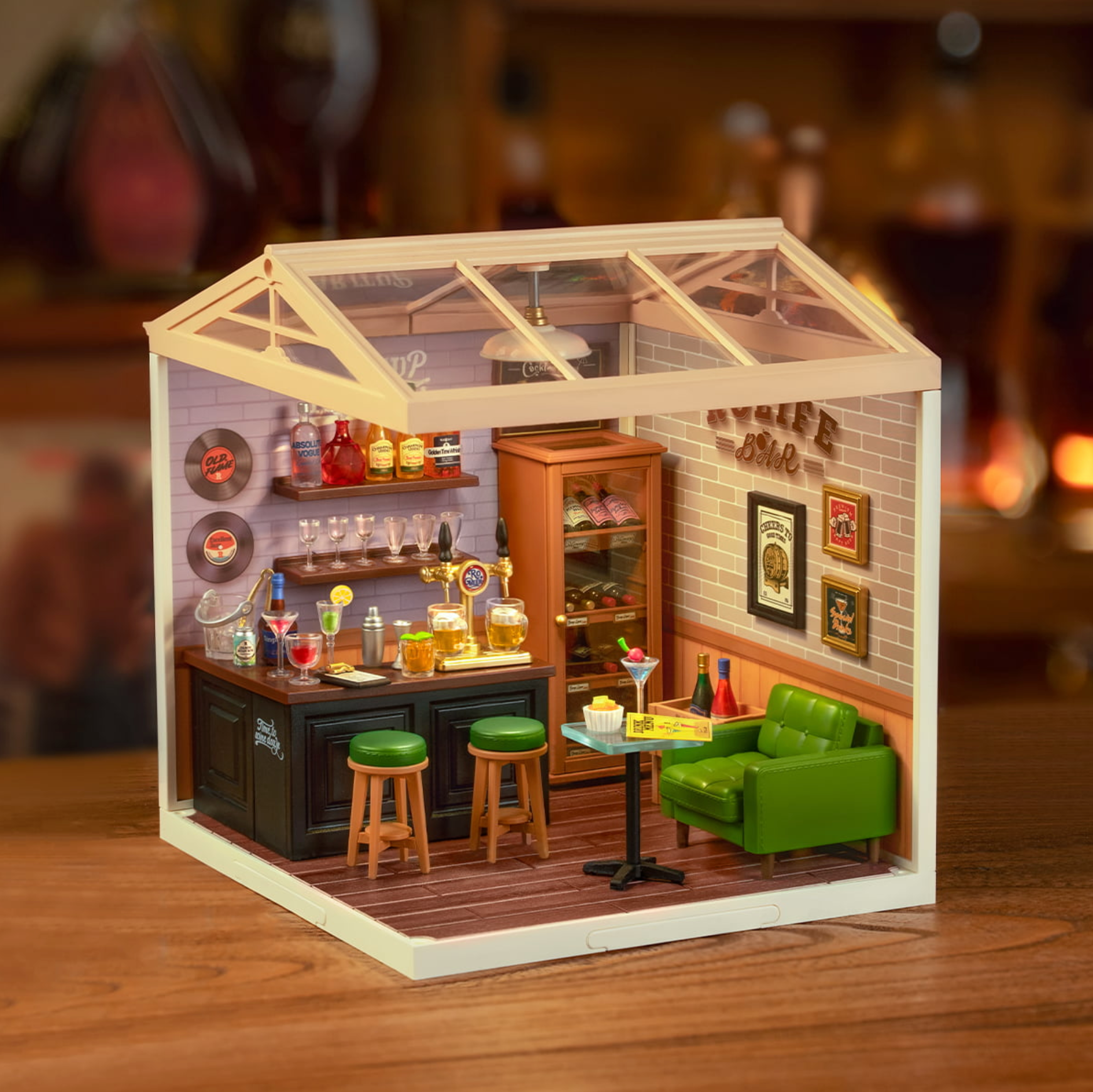 ROBOTIME Leisurely Cheers Bar DIY Miniature House - Super Creator