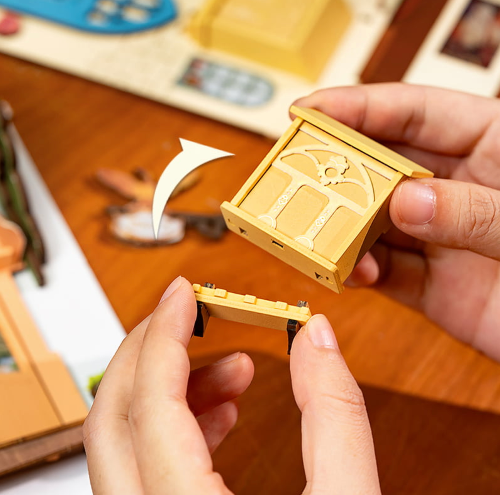 ROBOTIME Romantic Venice DIY Book Nook Shelf Insert Kit