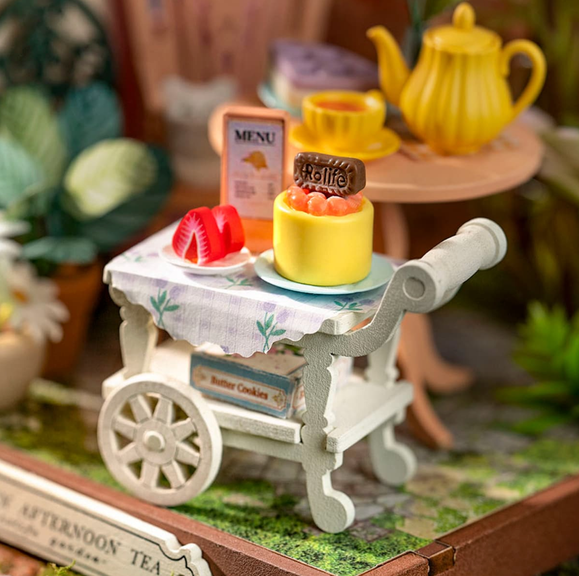 ROBOTIME Fancy Tea Yard DIY Miniature House