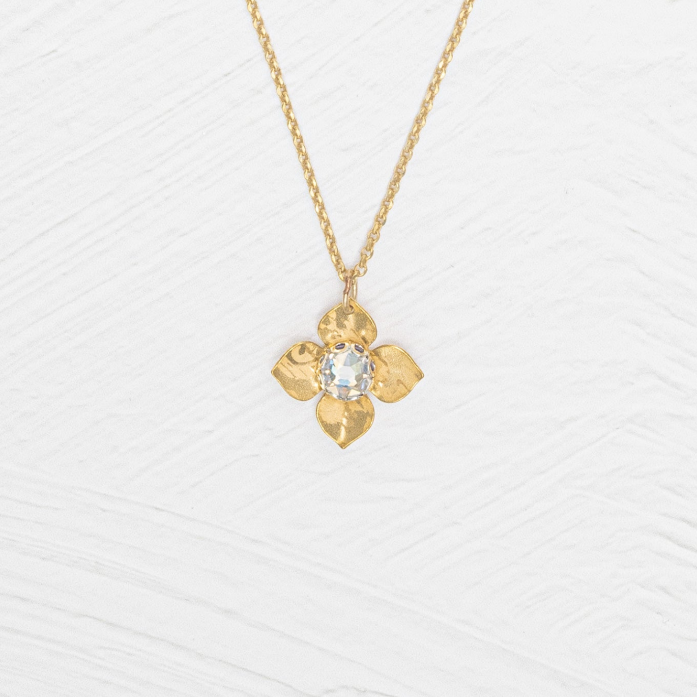 Holly Yashi Petite Fleur Pendant Necklace - Gold