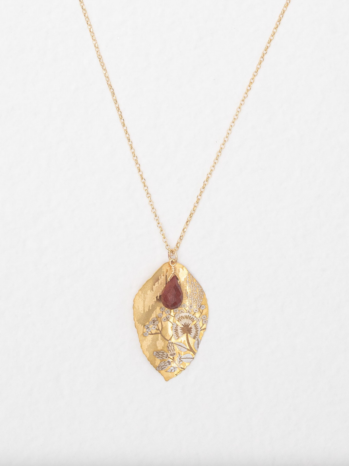 Holly Yashi Blooming Elm Necklace Gold