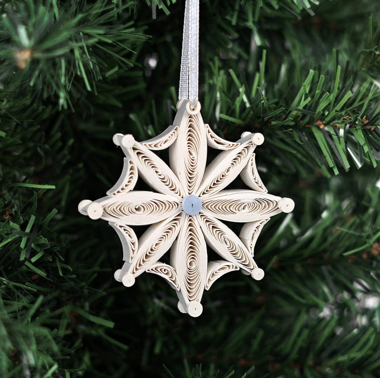 Quilled Snowflake Ornaments Box Set