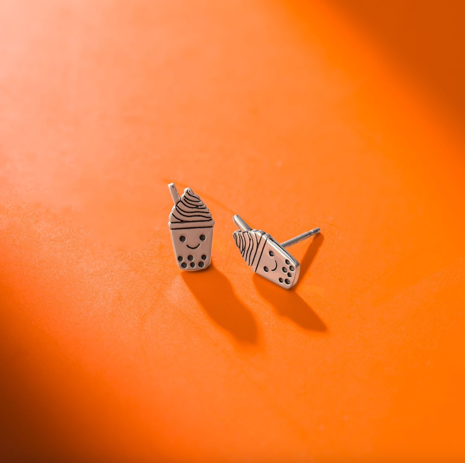 BOMA Smiling Boba Tea Studs