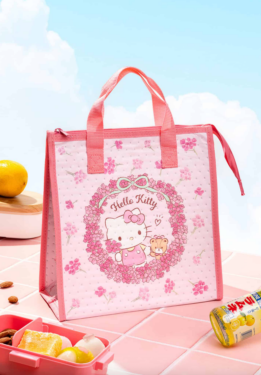 Hello Kitty Insulated Lunch Bag - Floral Wreath