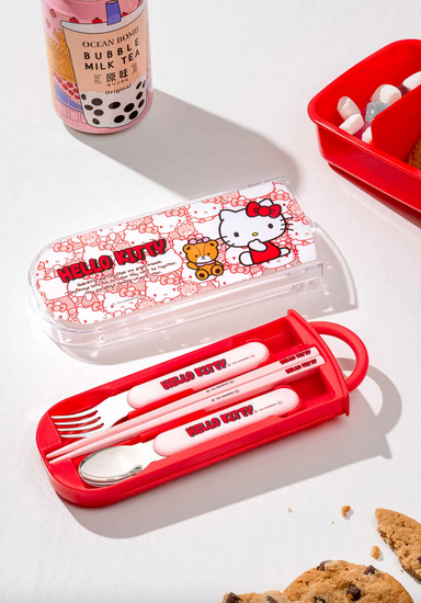 Hello Kitty Friends Utensil Set