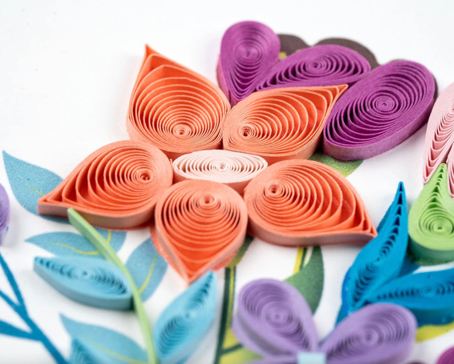 QUILLING CARDS Quilled Playful Flower Bouquet Greeting Card