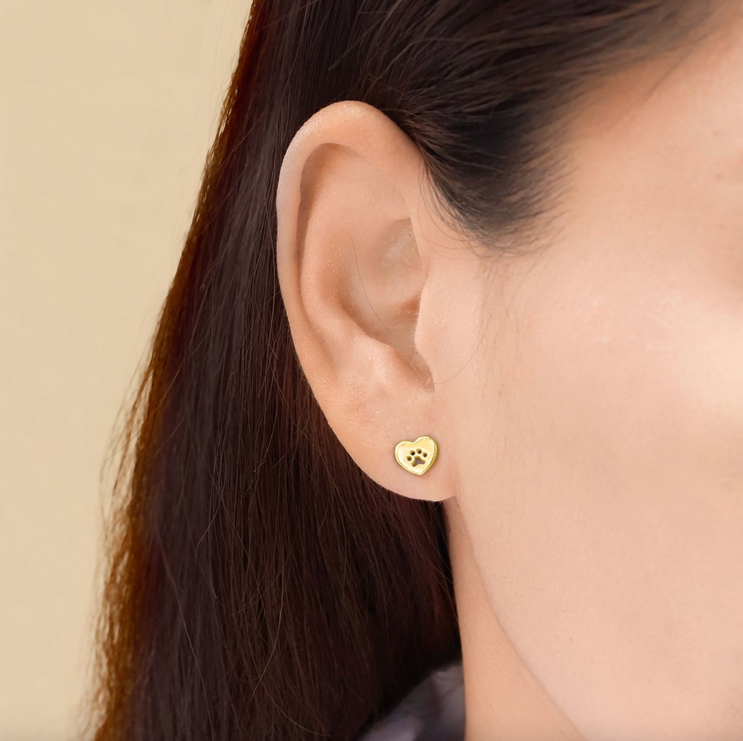 BOMA Golden Heart Dog Paw Studs