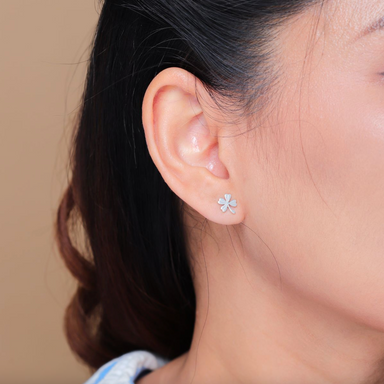 BOMA Dainty Lucky Four-Leaf Clover Studs