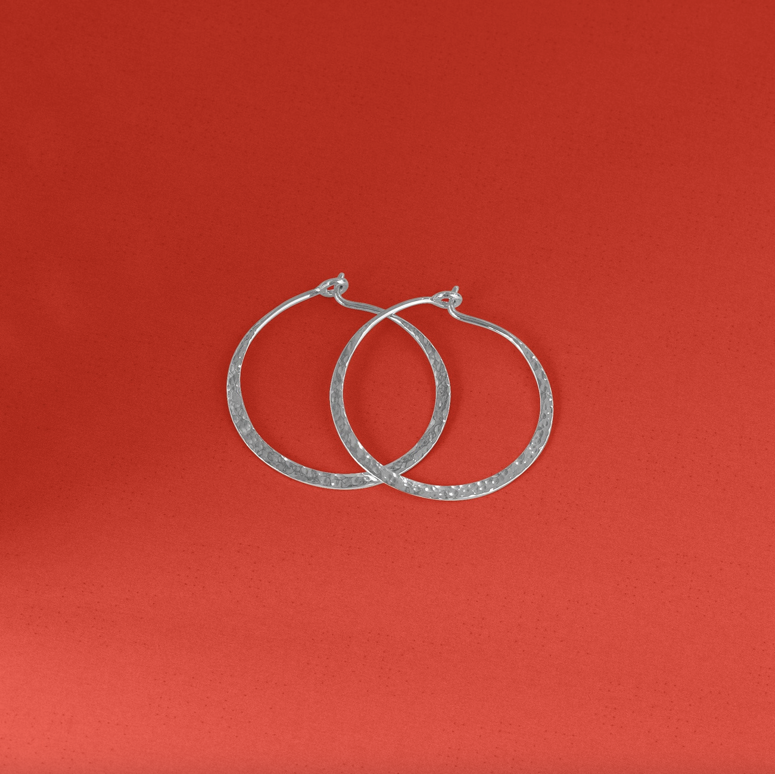 BOMA Organic Texture Circle Wire Hoops Medium - Silver