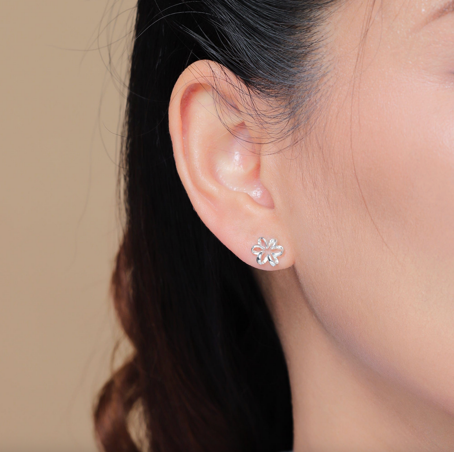 Boma Silver Floral Curly Stud Earrings