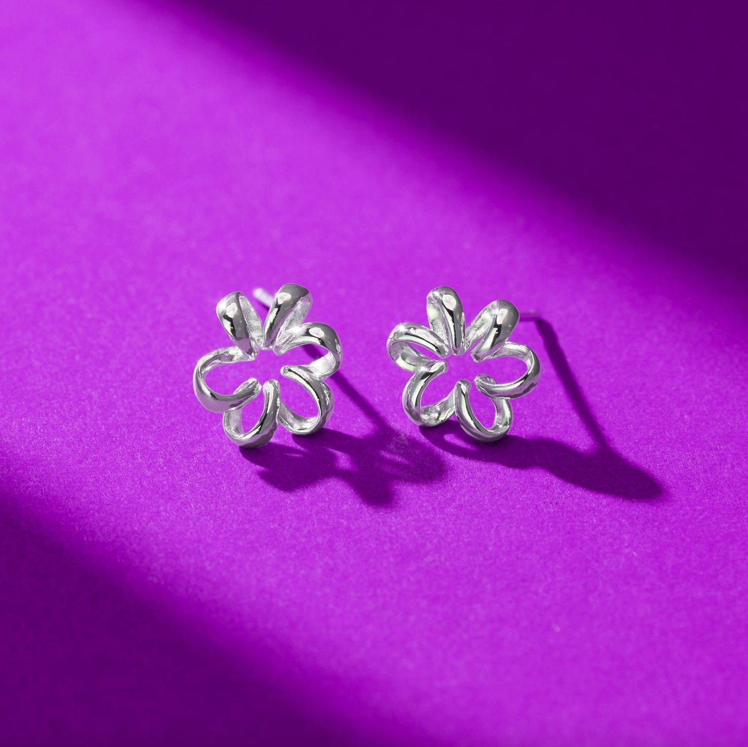 Boma Silver Floral Curly Stud Earrings