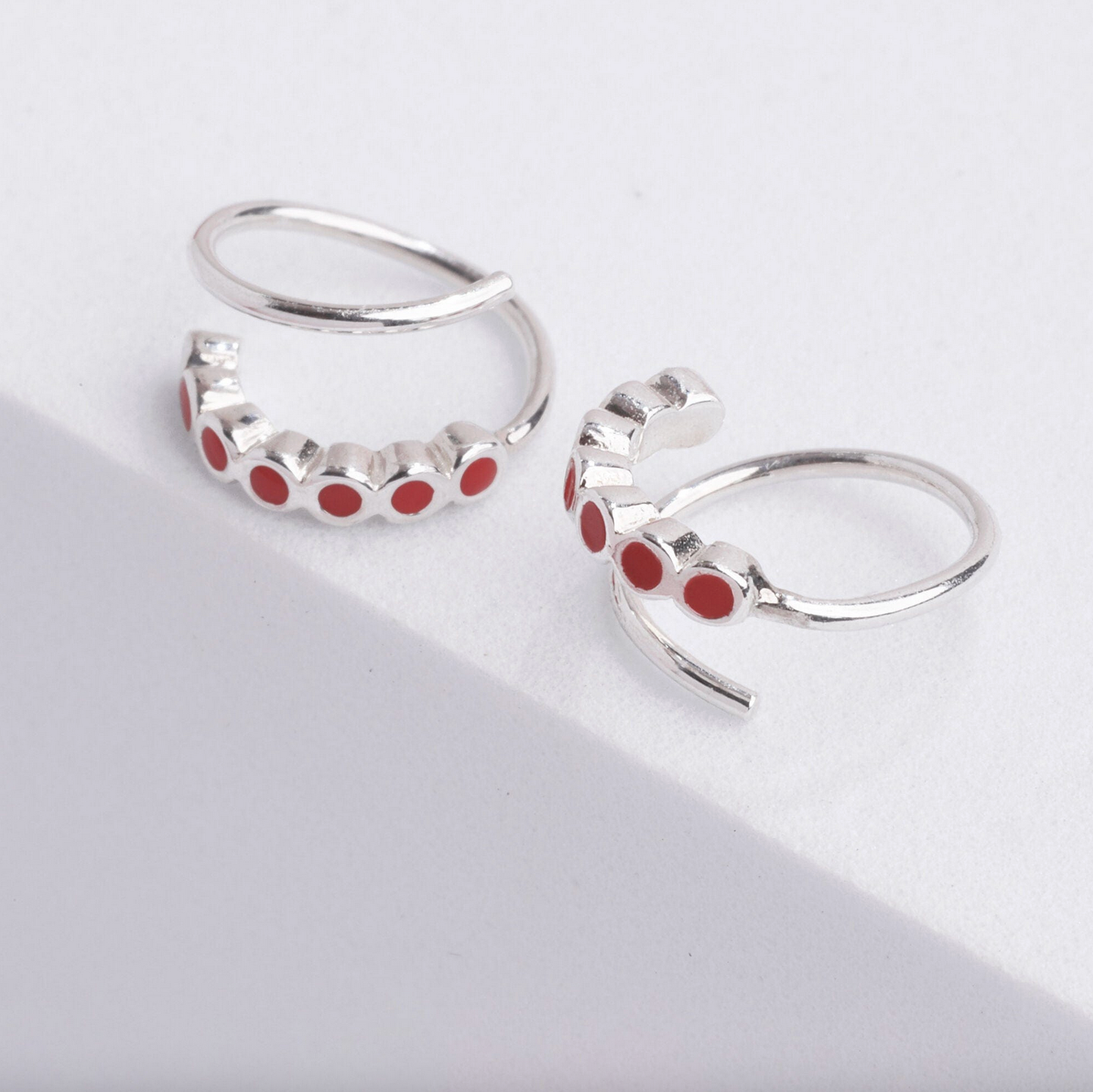 Boma Minimalist Wrap Pull Through with Red