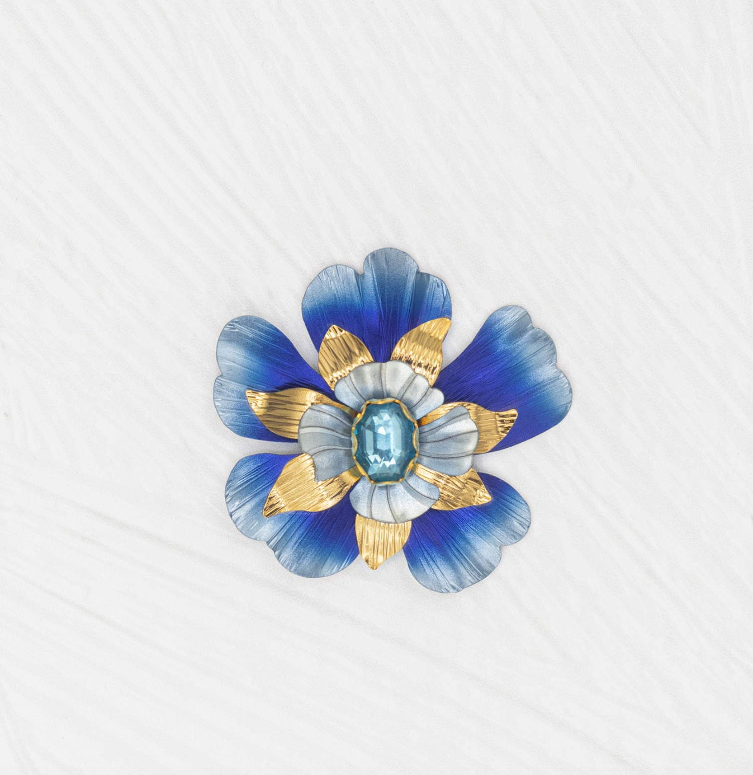 HOLLY YASHI Bountiful Bloom Brooch - Bonnie Blue