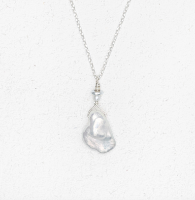 Holly Yashi Delicate Margo Pendant - Cream and Silver