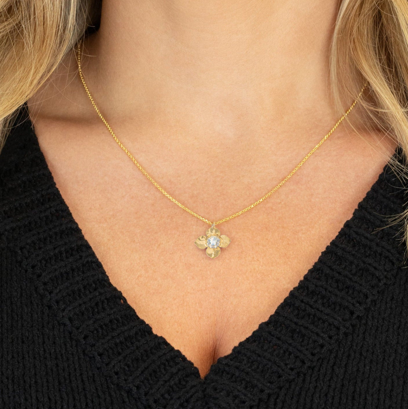 Holly Yashi Petite Fleur Pendant Necklace - Gold