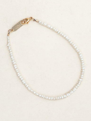 Holly Yashi Phoebe Pearl Bracelet in White    