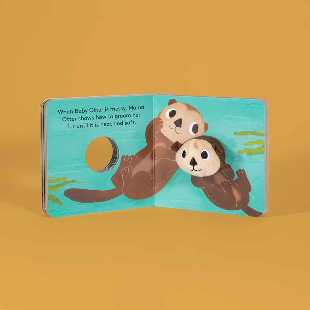 Baby Otter - Finger Puppet Book    