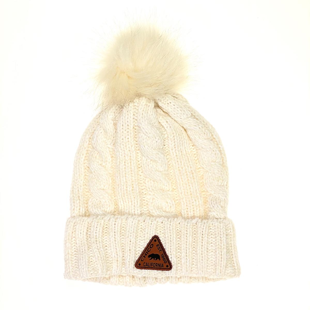 Chico Beanie with Pom and Small Patch IVORY   